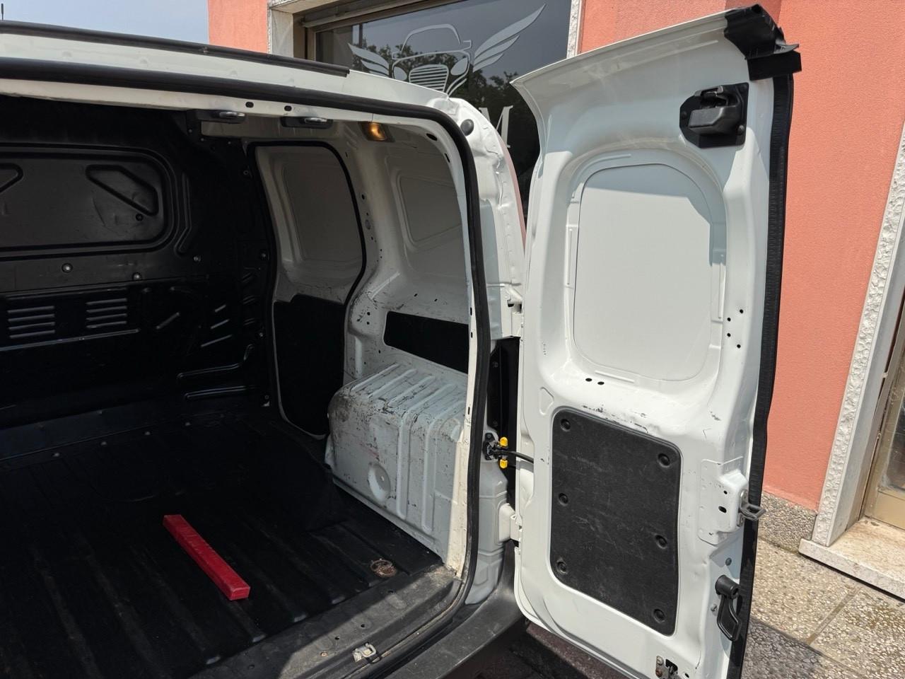 Fiat Fiorino 1.3 Multijet 95CV – Immat. 12/2021 – IVA esposta
