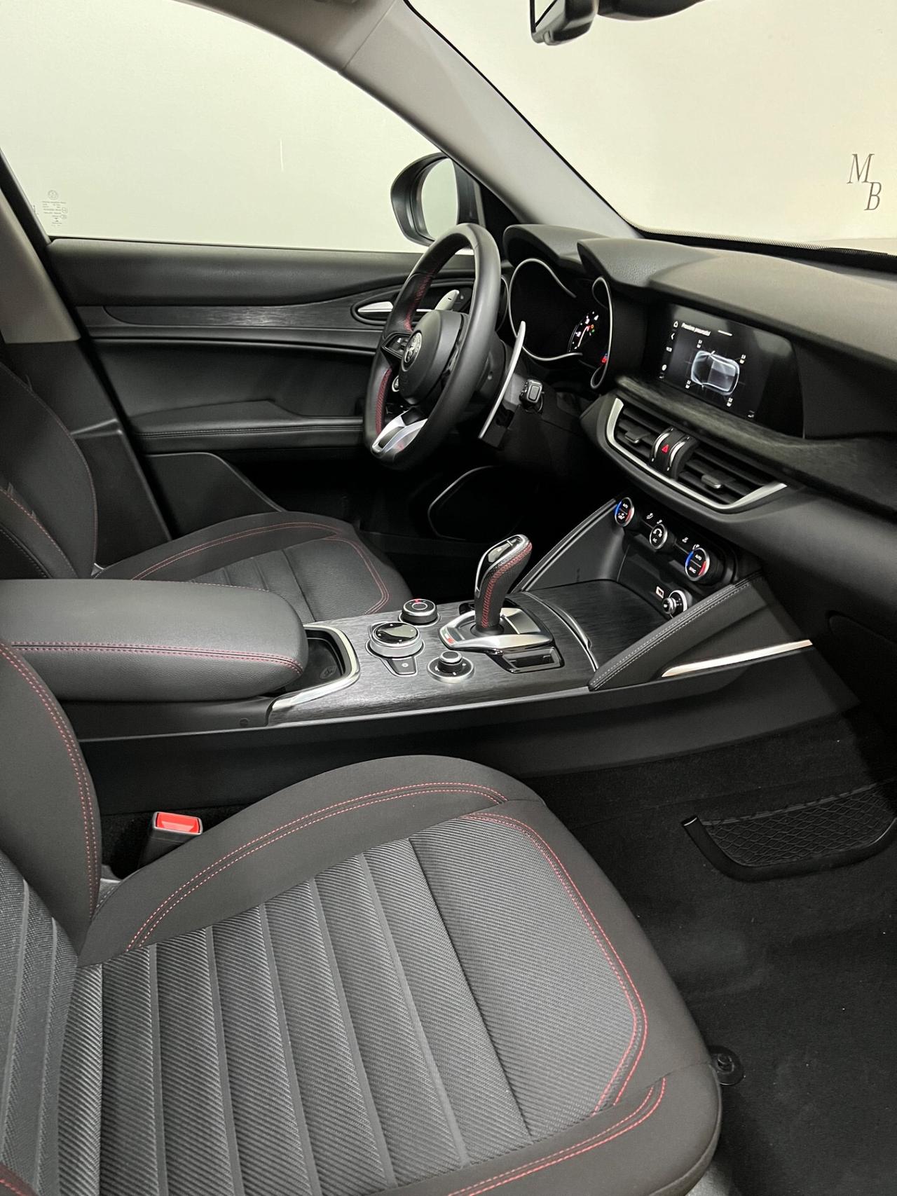 Alfa Romeo Stelvio 2.2 Turbodiesel 190 CV AT8 Q4 Business
