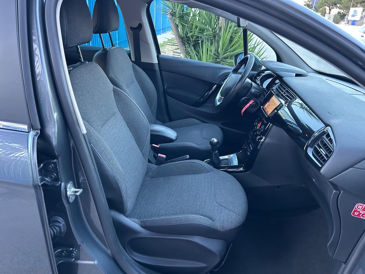 Citroen C3 Exclusive 1.6 diesel 75 cv 2015 tetto navig