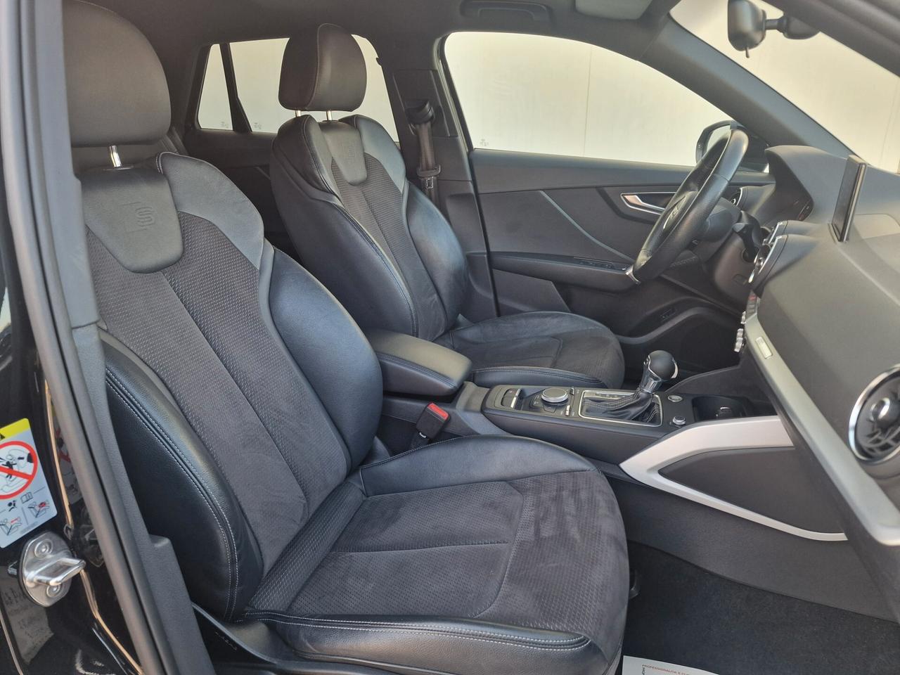 Audi Q2 S-line 1.6 TDI 115CV S-tronic