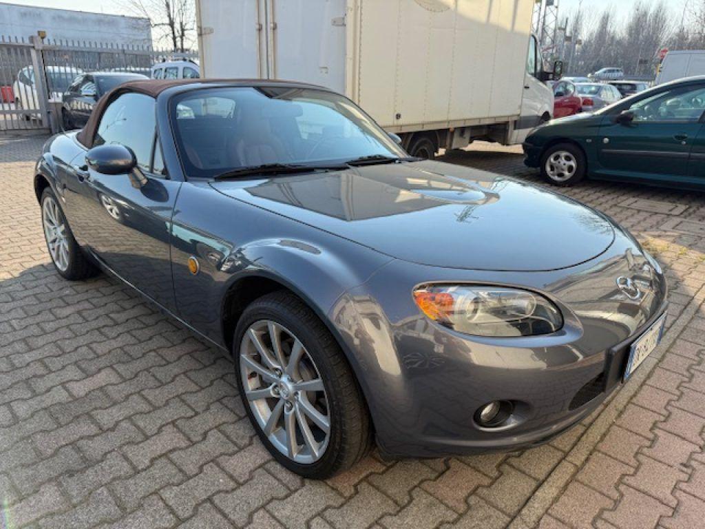 Mazda MX-5 Roadster 2.0L 16V Wind