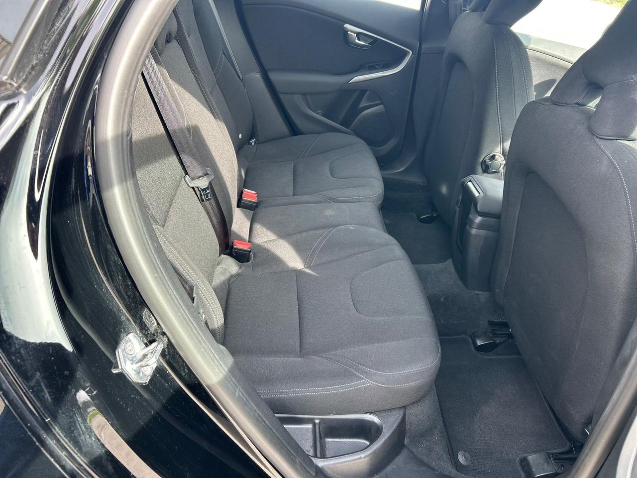 Volvo V40 kinetic 2.0 d2 #9224