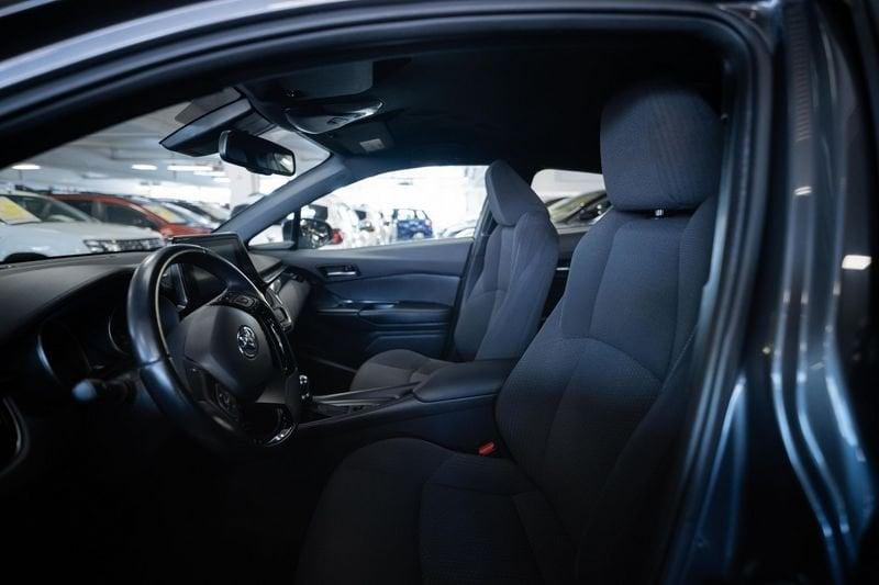 Toyota C-HR 1.8h Active 2wd e-cvt