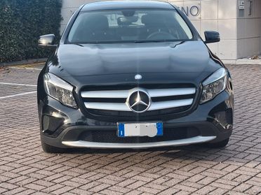 Mercedes-benz GLA 180 d Automatic Premium..CELL 320 147 1147 WUATSAPP