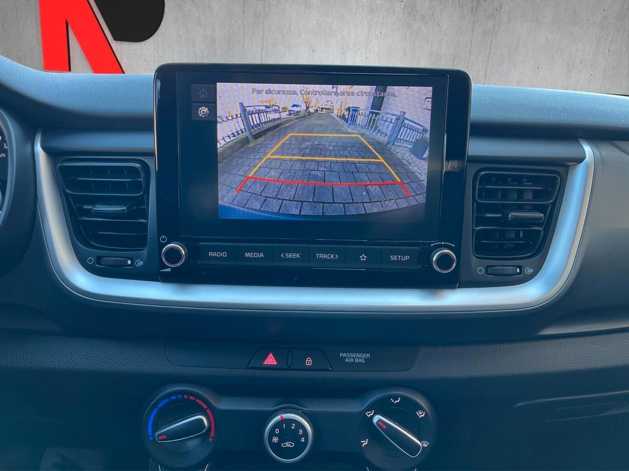 Kia Stonic 1.2 Urban Smart Pack 84 Cv