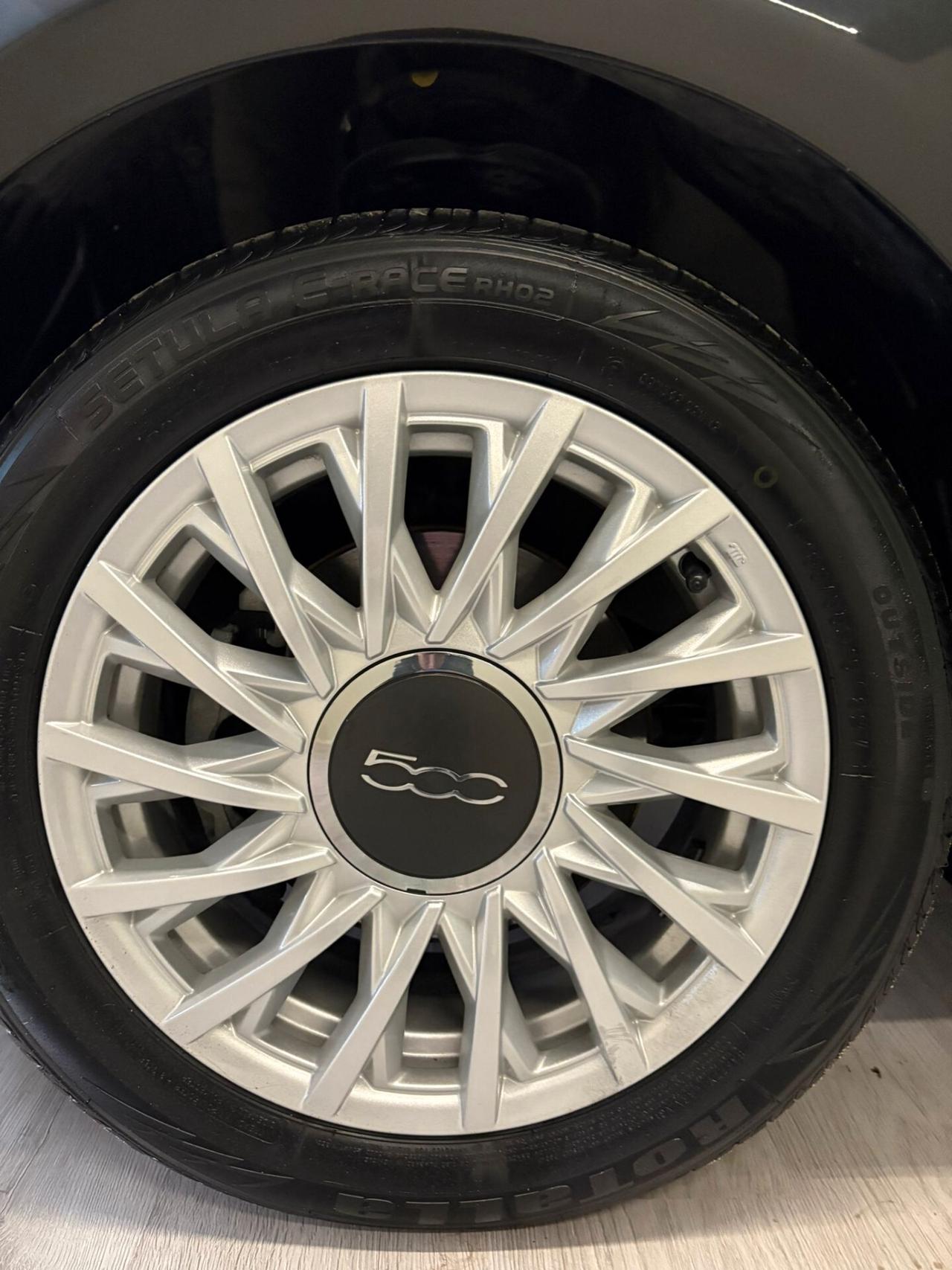 Fiat 500 1000cc 69cv Hybrid Dolcevita