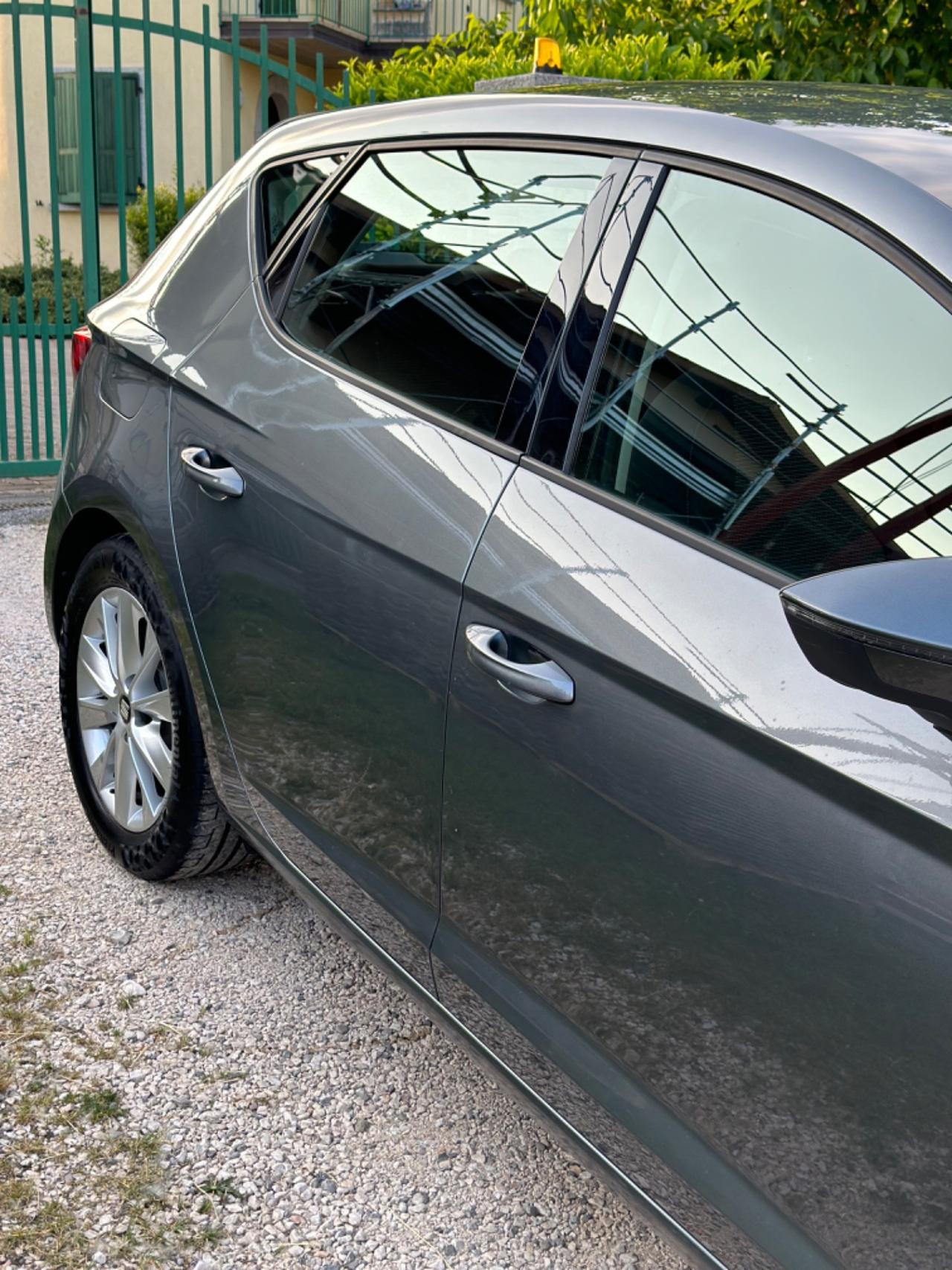 Seat LEON 1.6 TDI 115 CV DSG 5p. STYLE UNICOPR GARANZ
