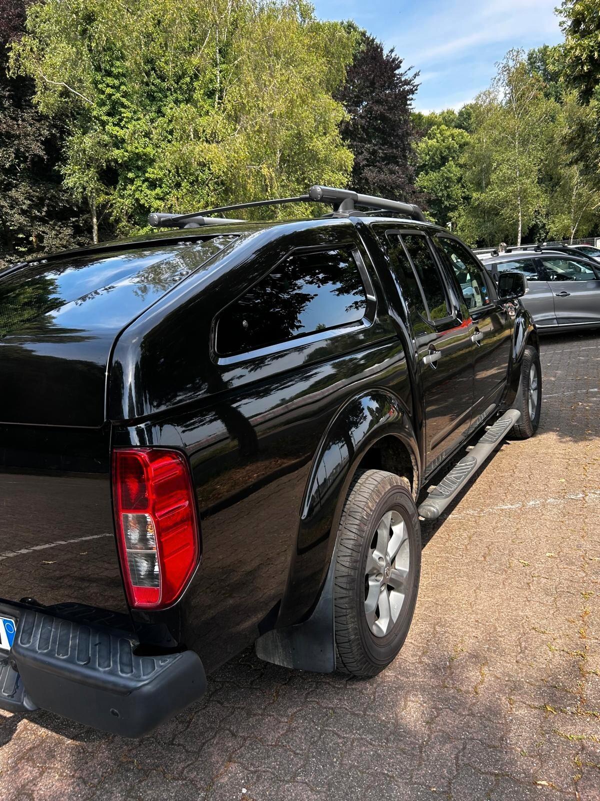 Nissan Navara 2.5 dCi 190CV 4 porte Double Cab XE
