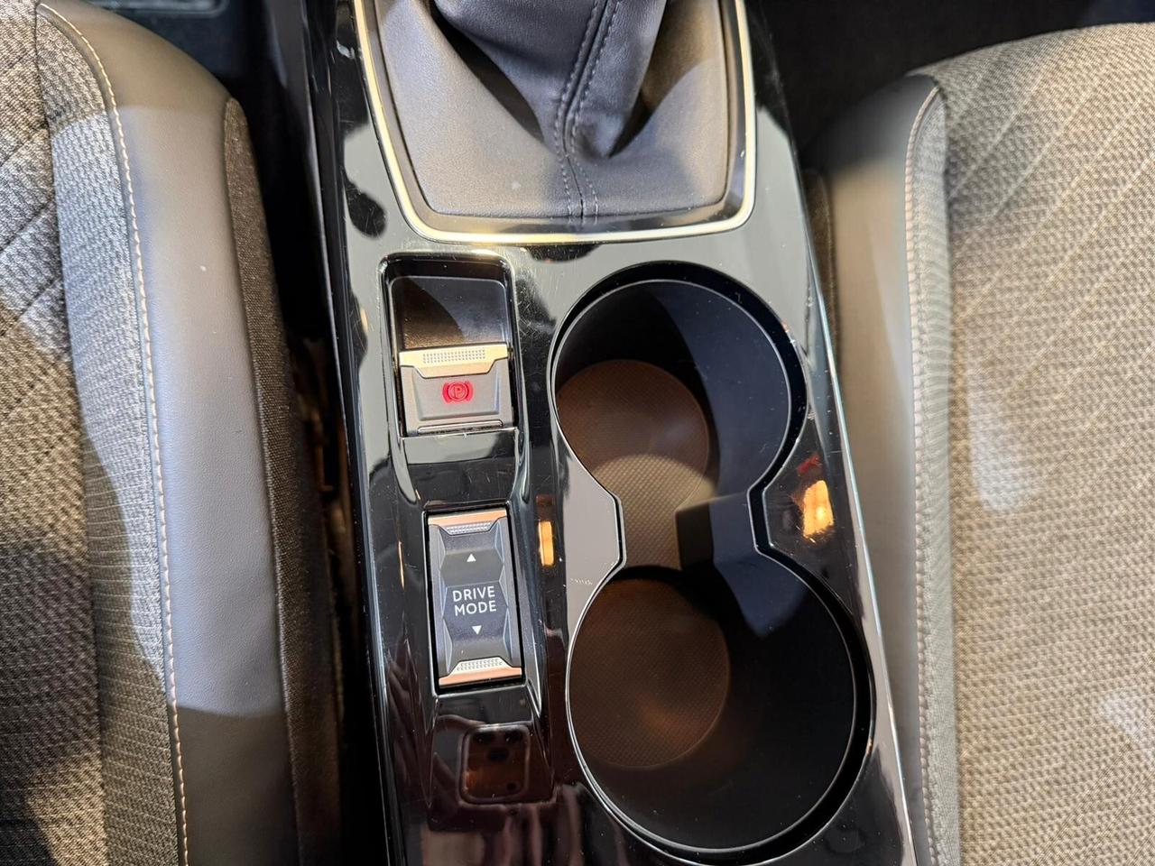 Peugeot 208 PureTech 100 Stop&Start 5 porte Allure