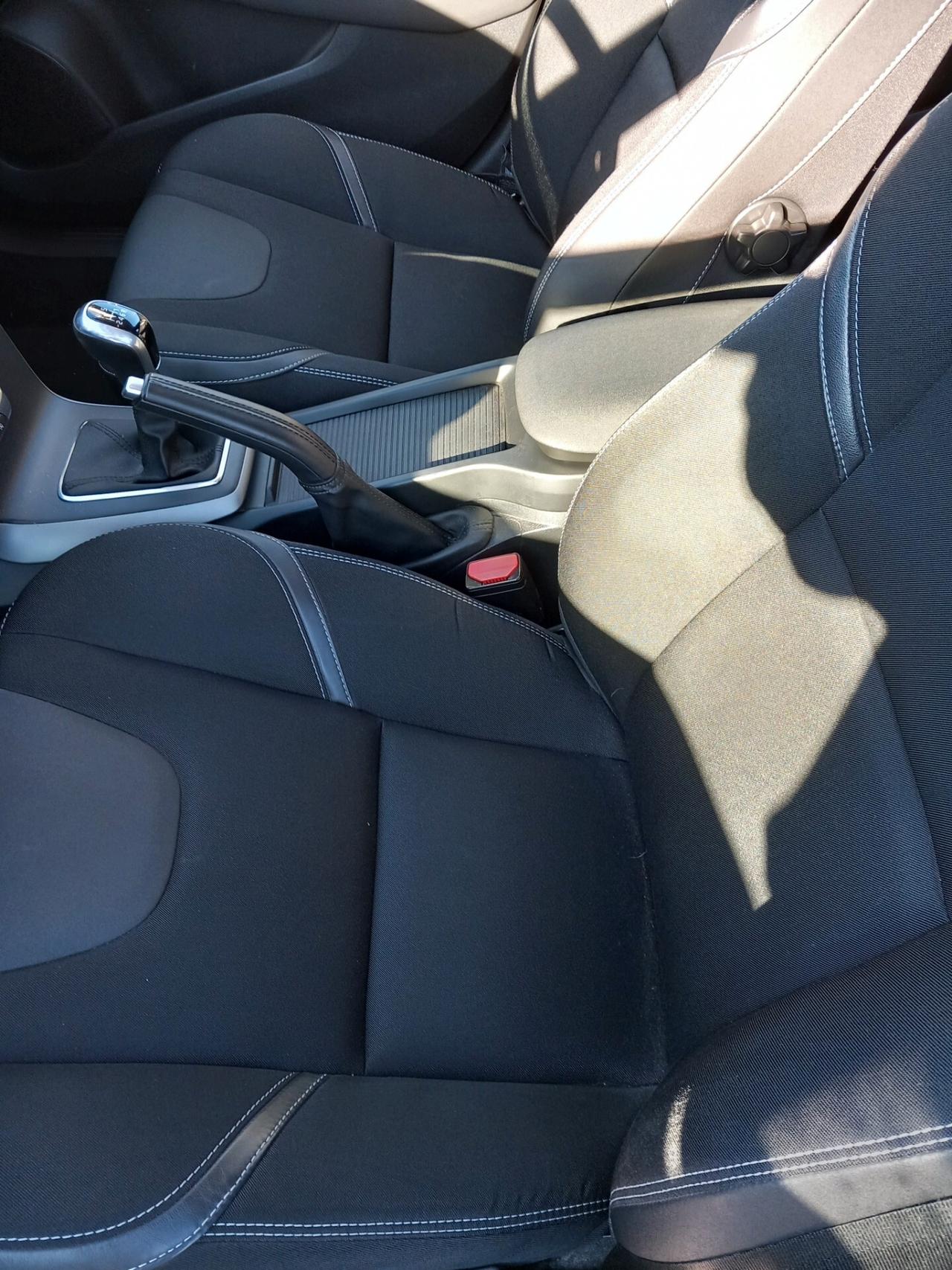 Volvo V40 Cross Country D2 Style Plus