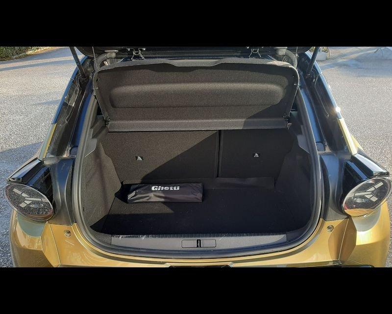 Lancia Ypsilon Ypsilon Hybrid e-DCT LX