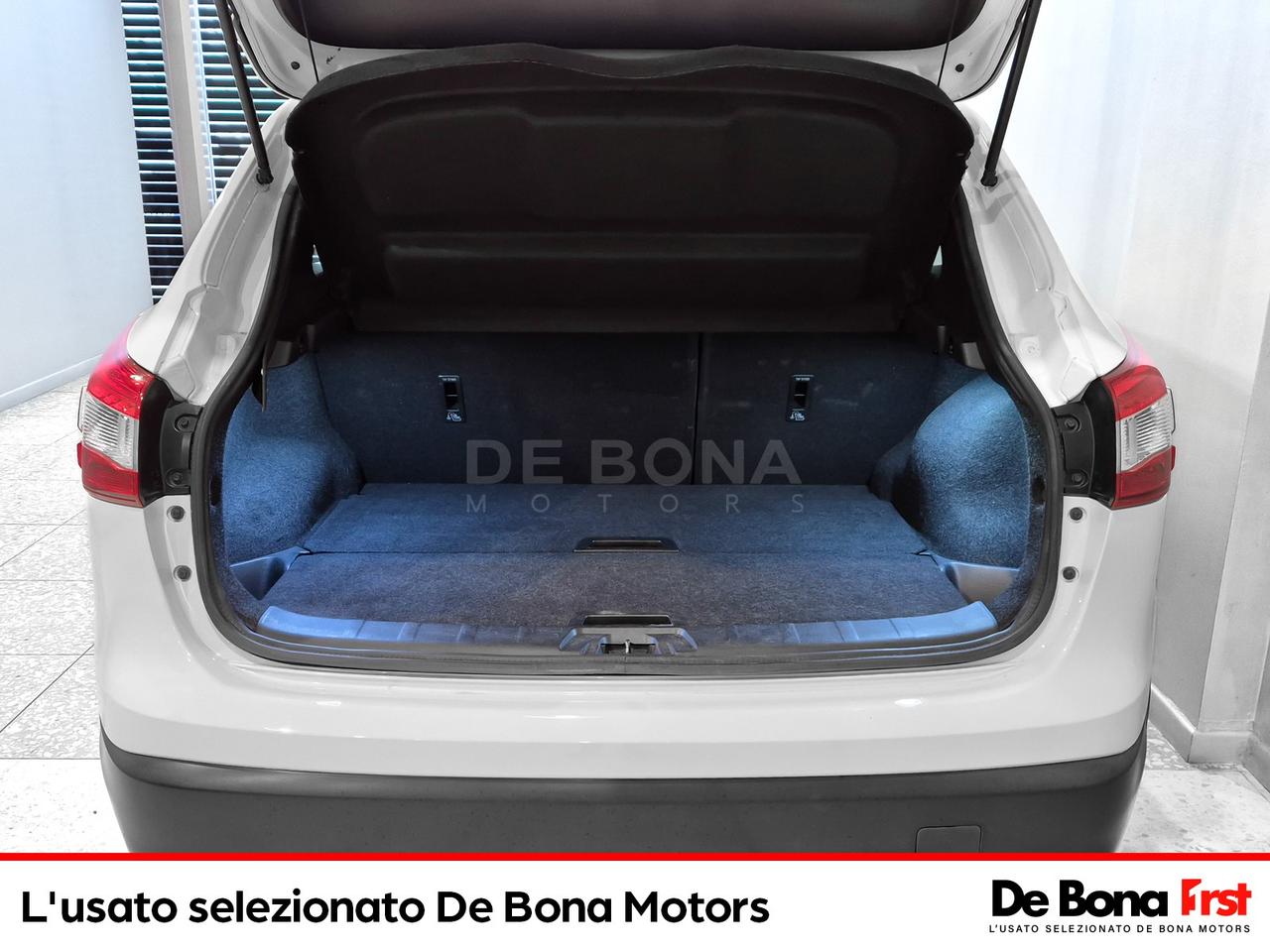 Nissan Qashqai 1.5 dci business 110cv e6