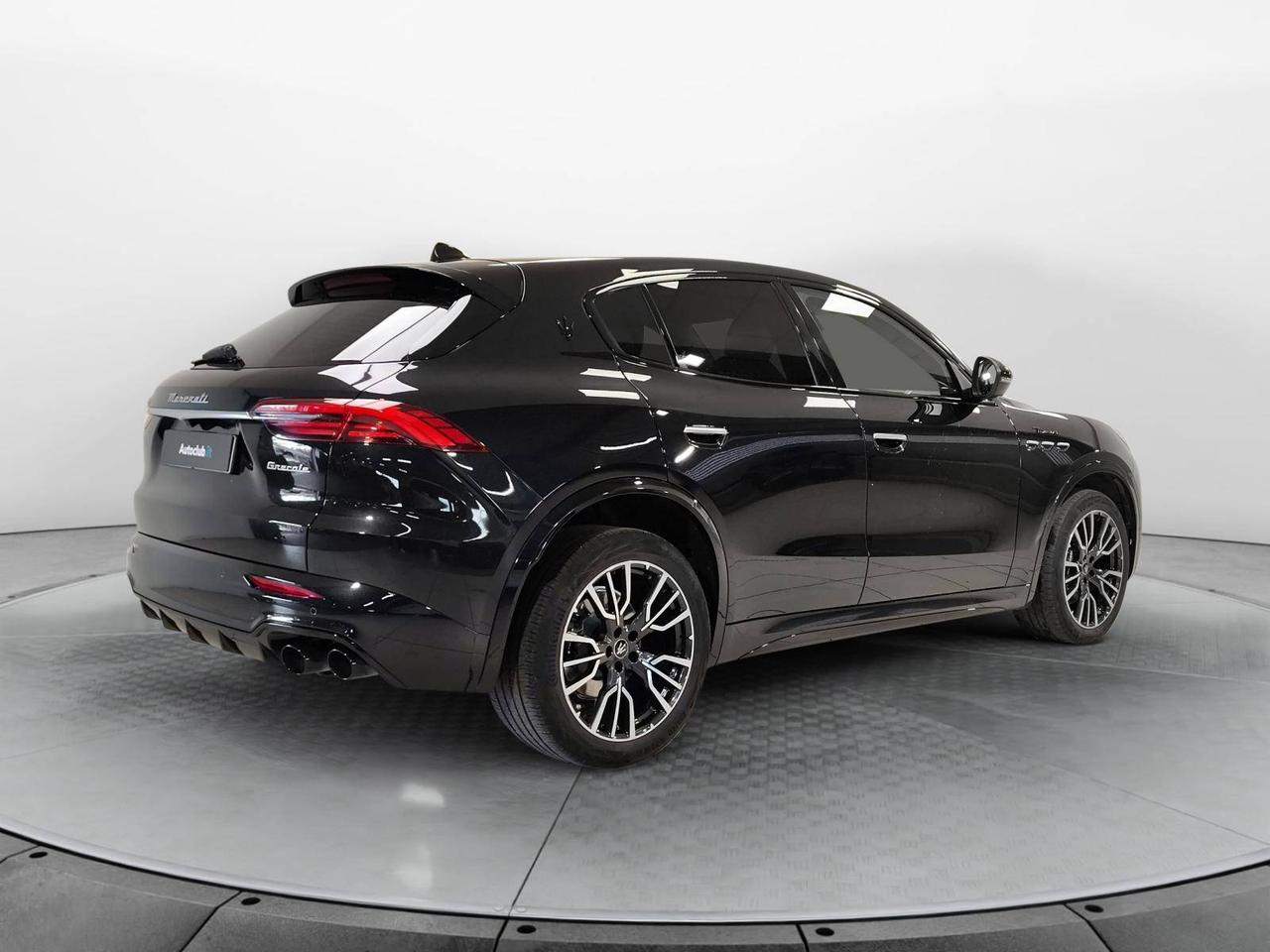 Maserati Grecale mhev Modena 330cv