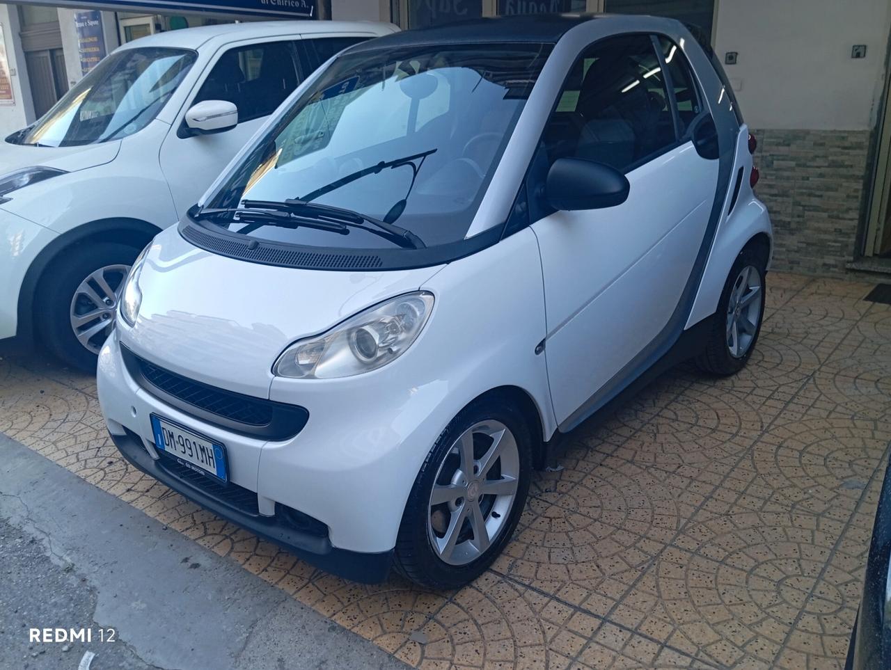 Smart ForTwo 1000 52 kW coupé pure