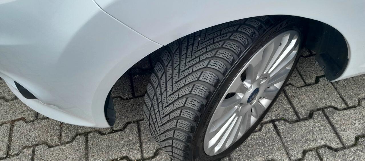 Ford Fiesta 1.2 Titanium E5 NeopatentatiOK