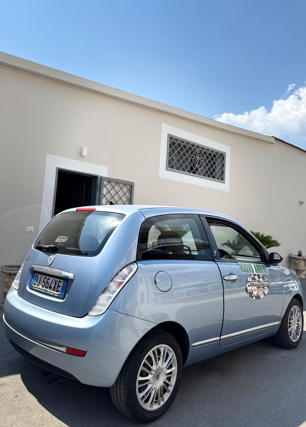Lancia Ypsilon 1.2 Benzina 60 Cv