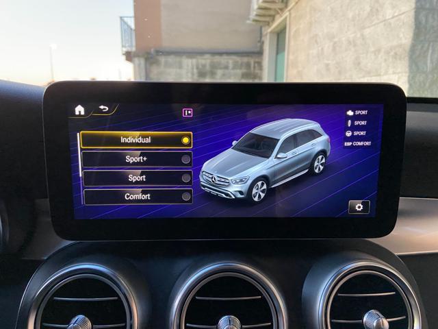 MERCEDES-BENZ GLC 300 de 4Matic Plug-in hybrid Premium Plus Pack Night.