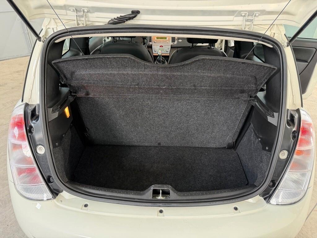 Lancia Ypsilon 1.2 69 CV Unyca