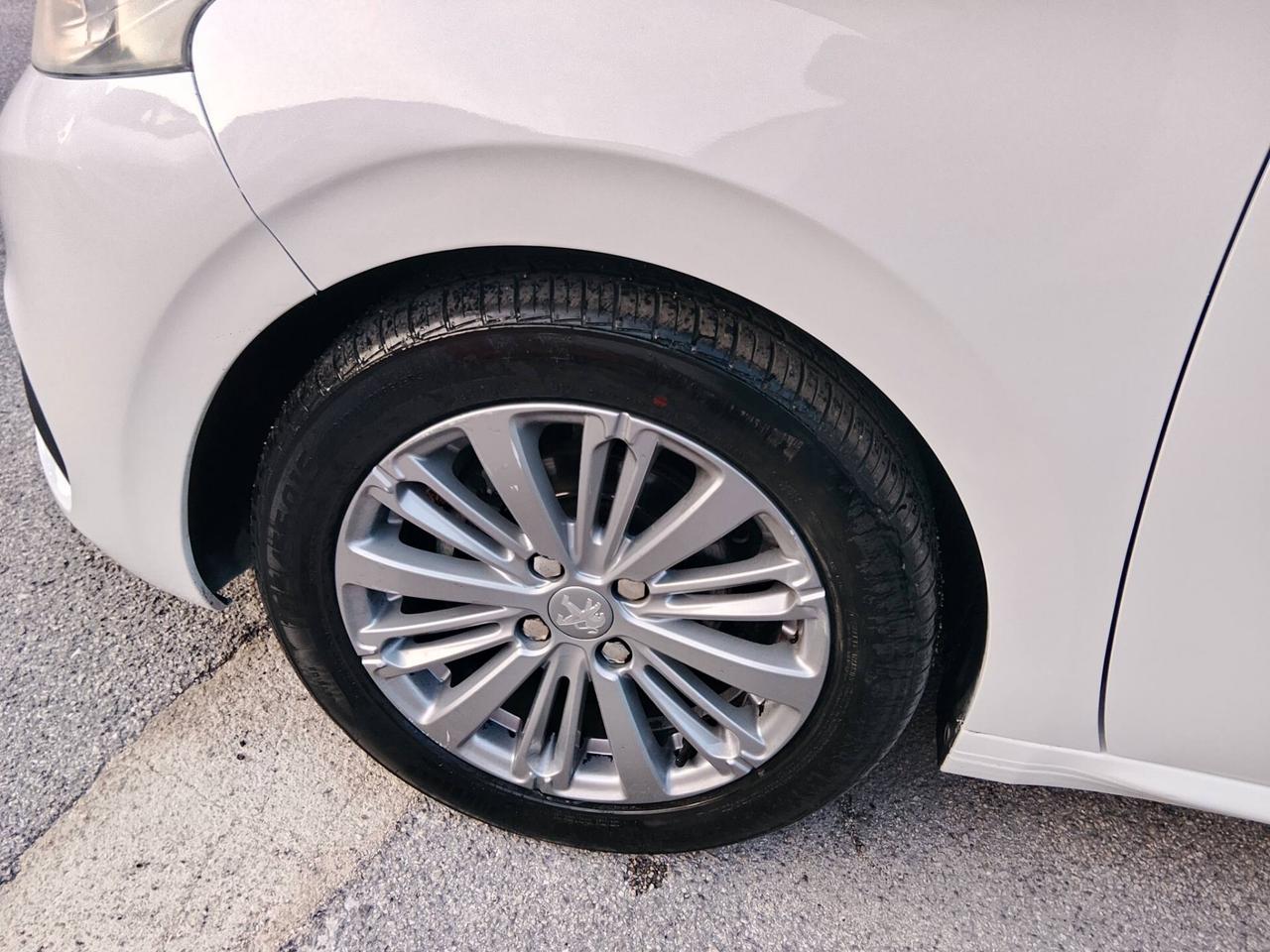 Peugeot 208 GPL CASA Allure!