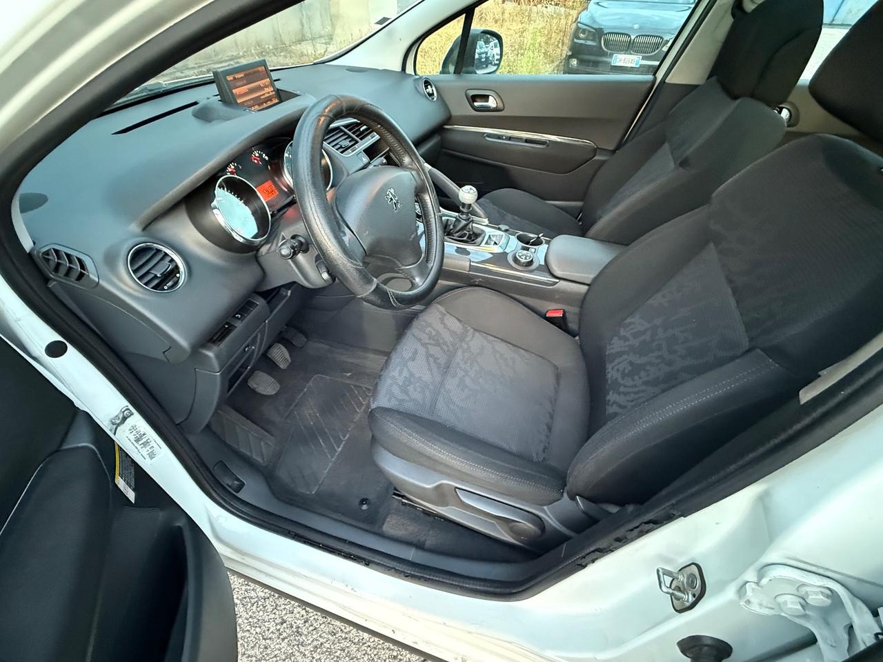 Peugeot 3008 1.6 HDi 110CV Tecno