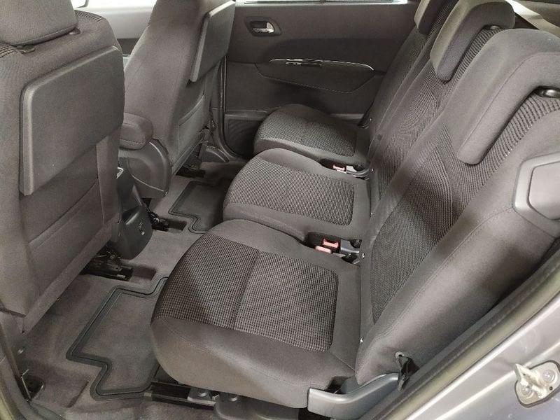 Peugeot 5008 1.6 hdi 8v Business 115cv