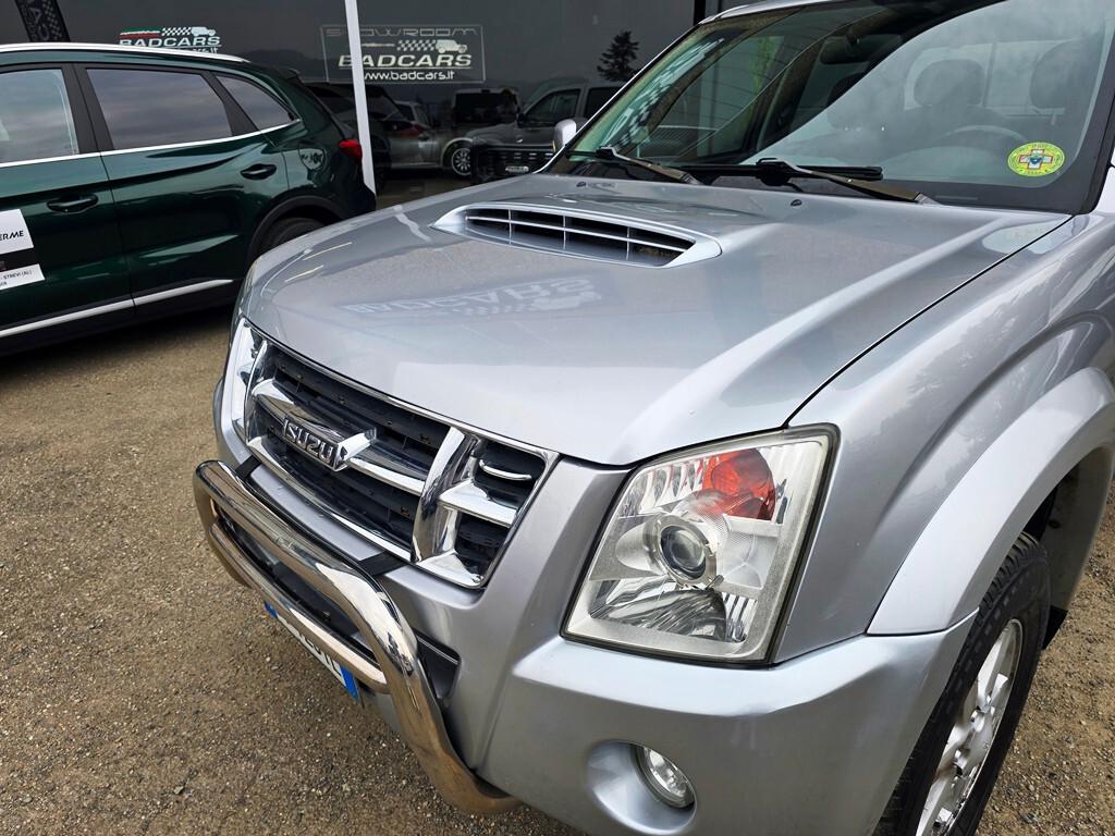 Isuzu D-Max 3.0 TDI 163CV CREW CAB "LS"