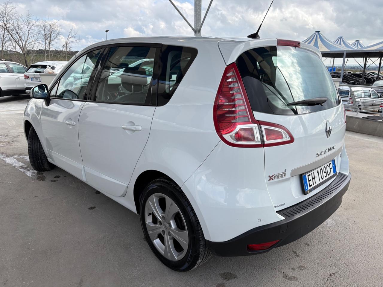 Renault Scenic Scénic X-Mod 1.6 dCi 130CV Luxe