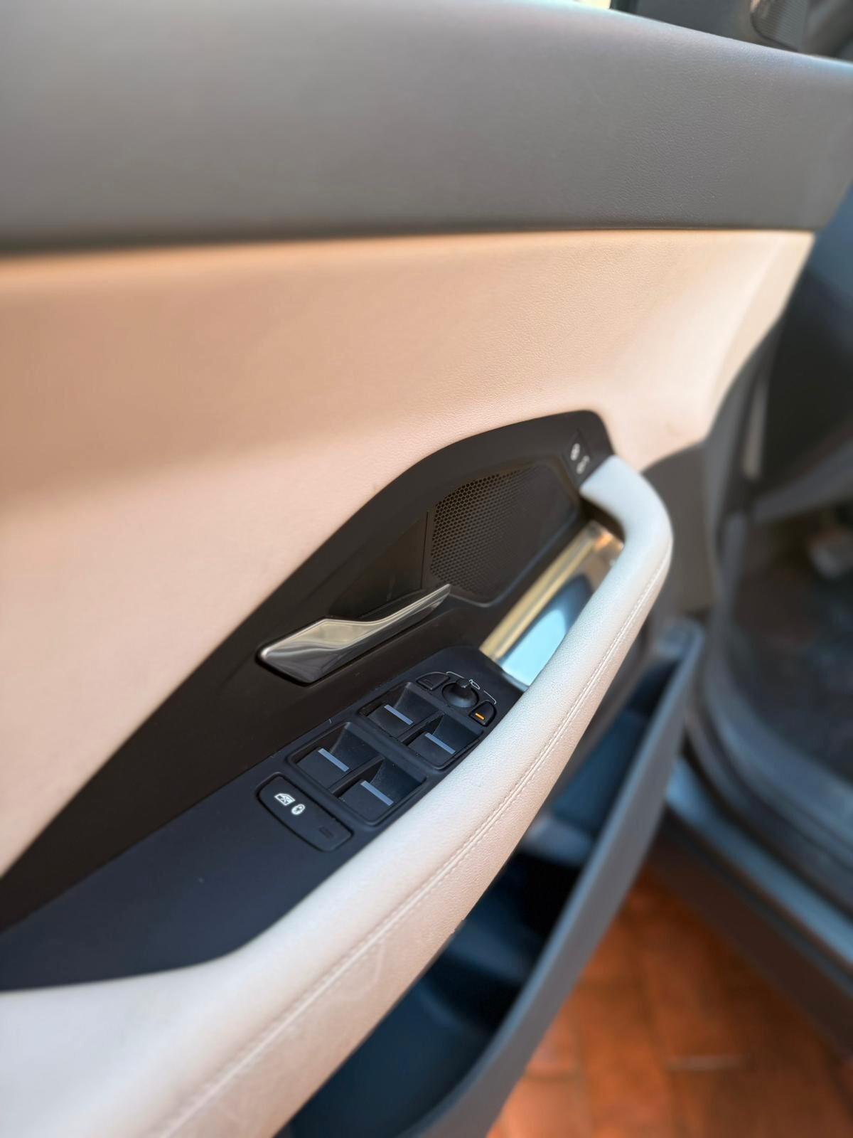 Jaguar E-Pace 2.0D 150 CV AWD