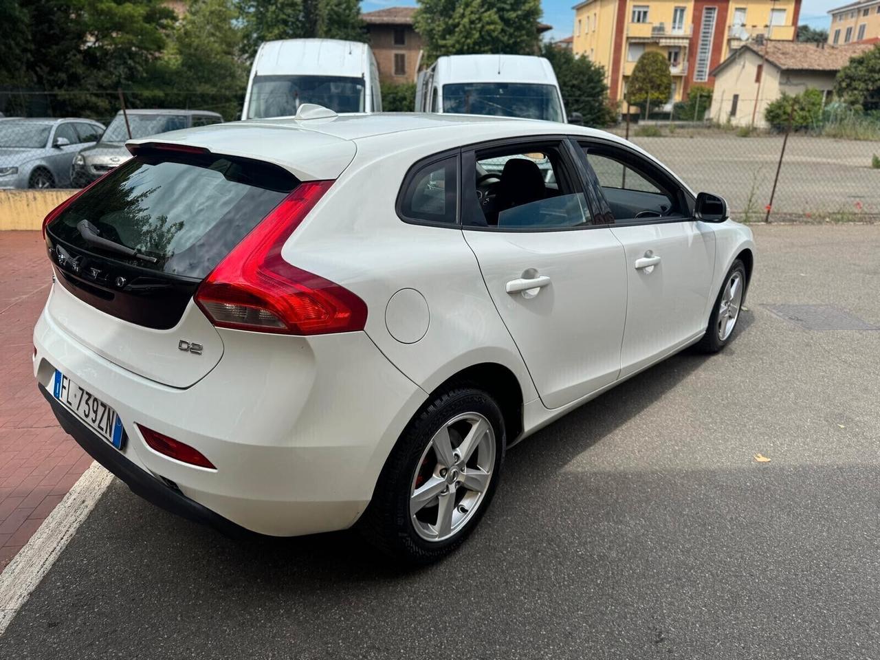 Volvo V40 ANNO 2018 2.0 DIESEL 98.000 KM EURO6B