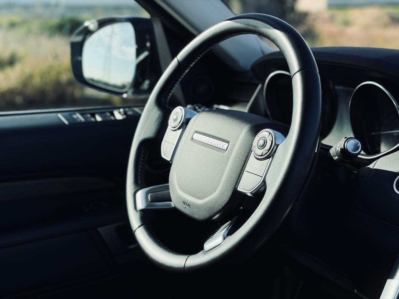 Land Rover Discovery 3.0D I6 249 CV AWD LUXURY HSE