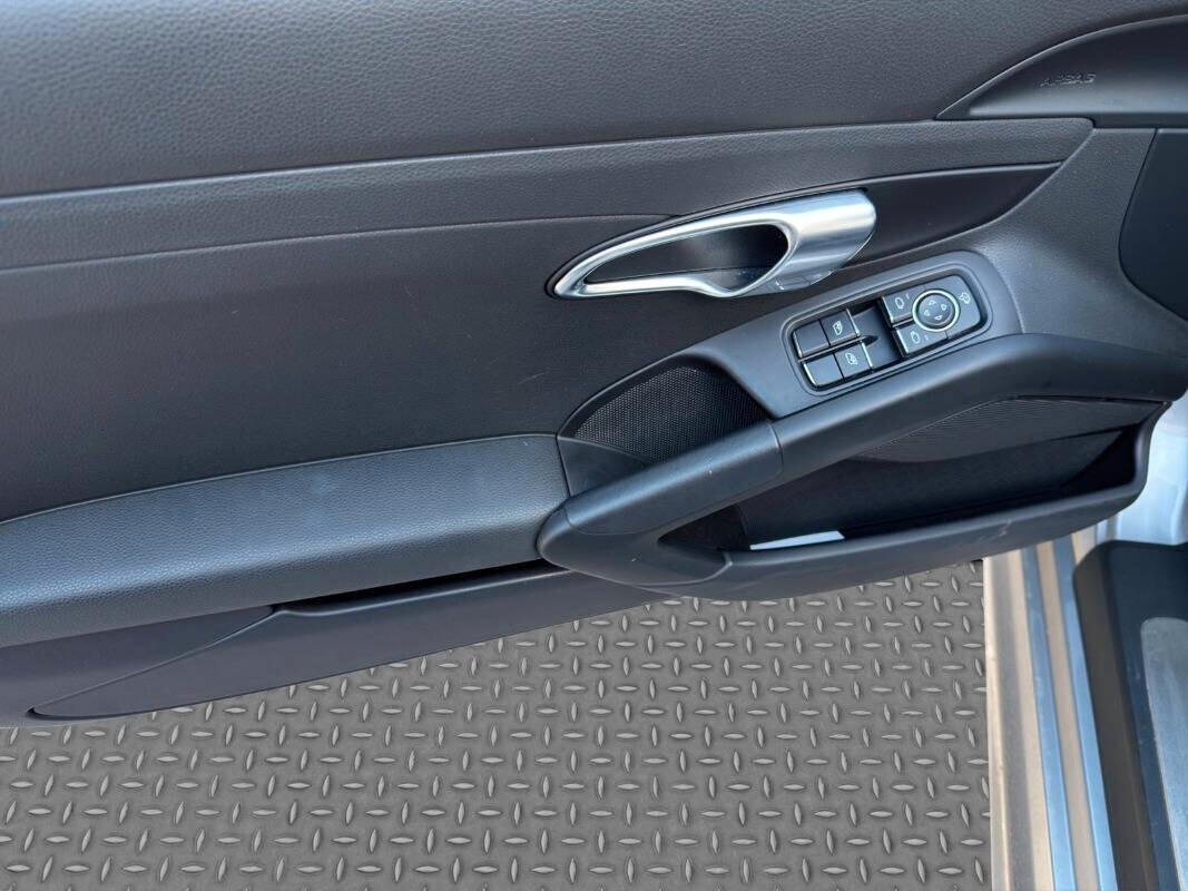 Porsche 718 Spyder Boxster 2.0 BENZINA 300 CV AUT. 2020