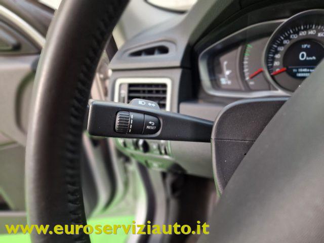 VOLVO V70 D3 Geartronic Polar