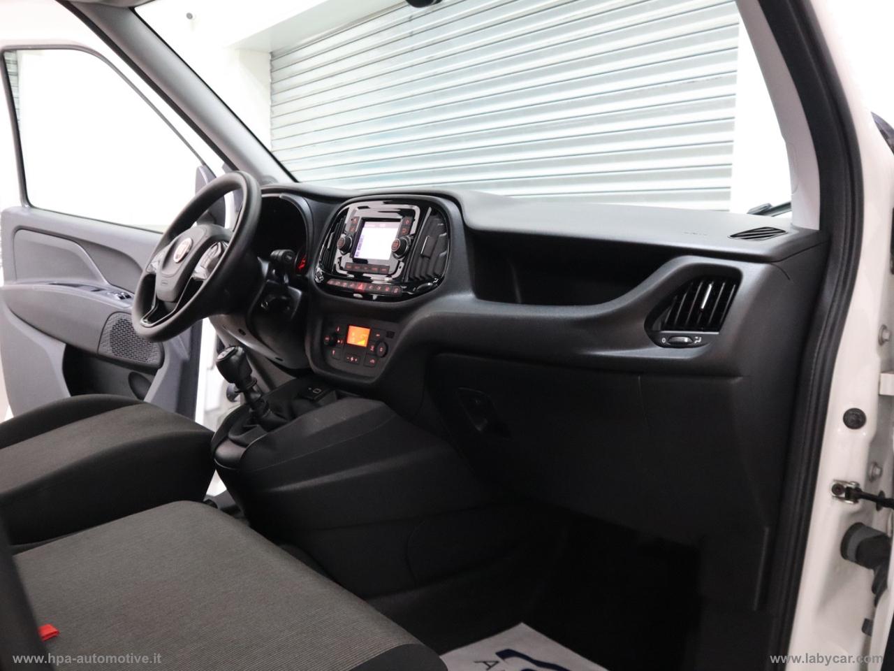 FIAT Doblò 1.6 MJT 120CV MAXI 3 POSTI NAVI RETROCAMERA CLIMA AUTOMATICO