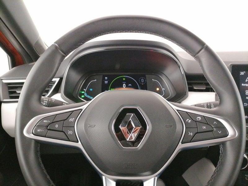 Renault Clio 1.6 E-Tech full hybrid Techno 145cv auto