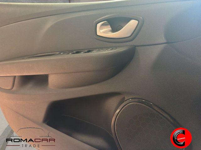 RENAULT Clio TCe 12V 90 CV Start&Stop 5 porte Energy Life