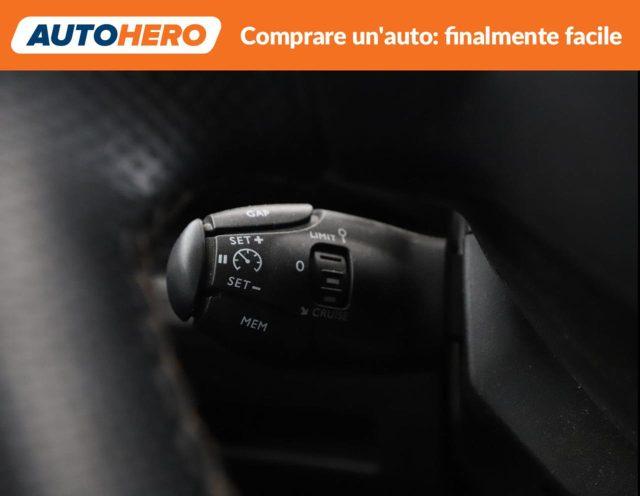 PEUGEOT 3008 Hybrid4 300 e-EAT8 GT