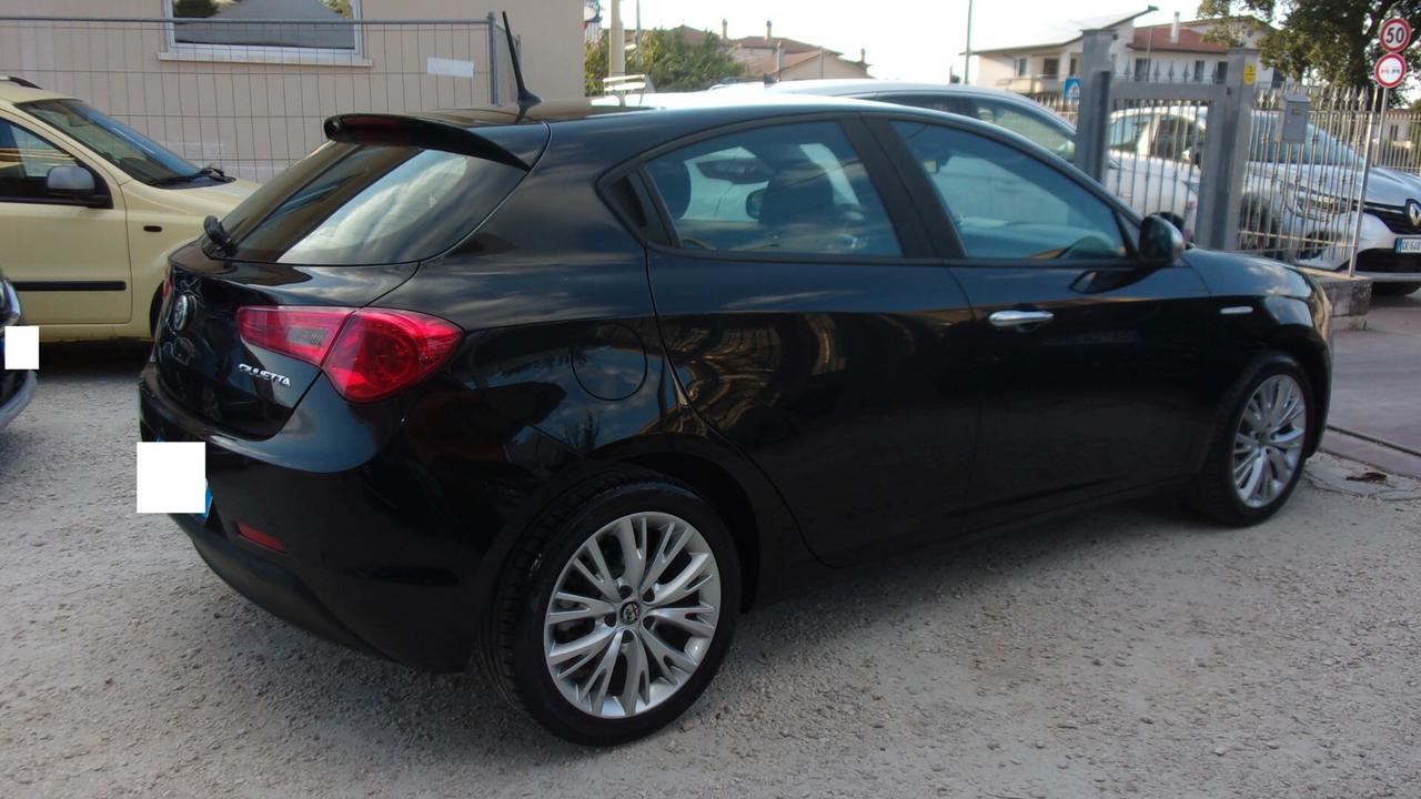 Alfa Romeo Giulietta 1.6 JTDm TCT 120 CV Super