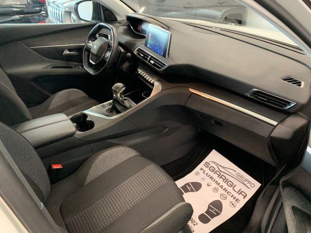 PEUGEOT 3008 1.5 BlueHDi Active Pack