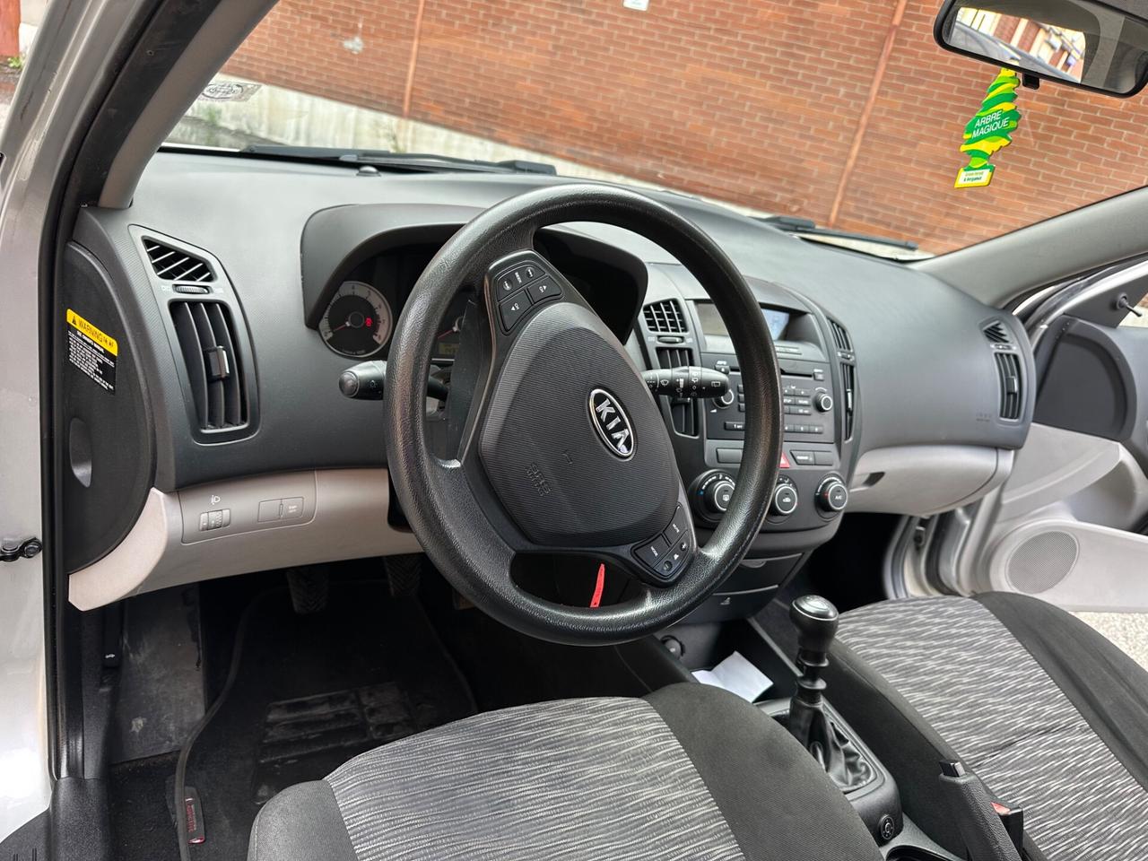 Kia Ceed cee'd Sp. Wag. 1.4 109CV LX Bi-Fuel