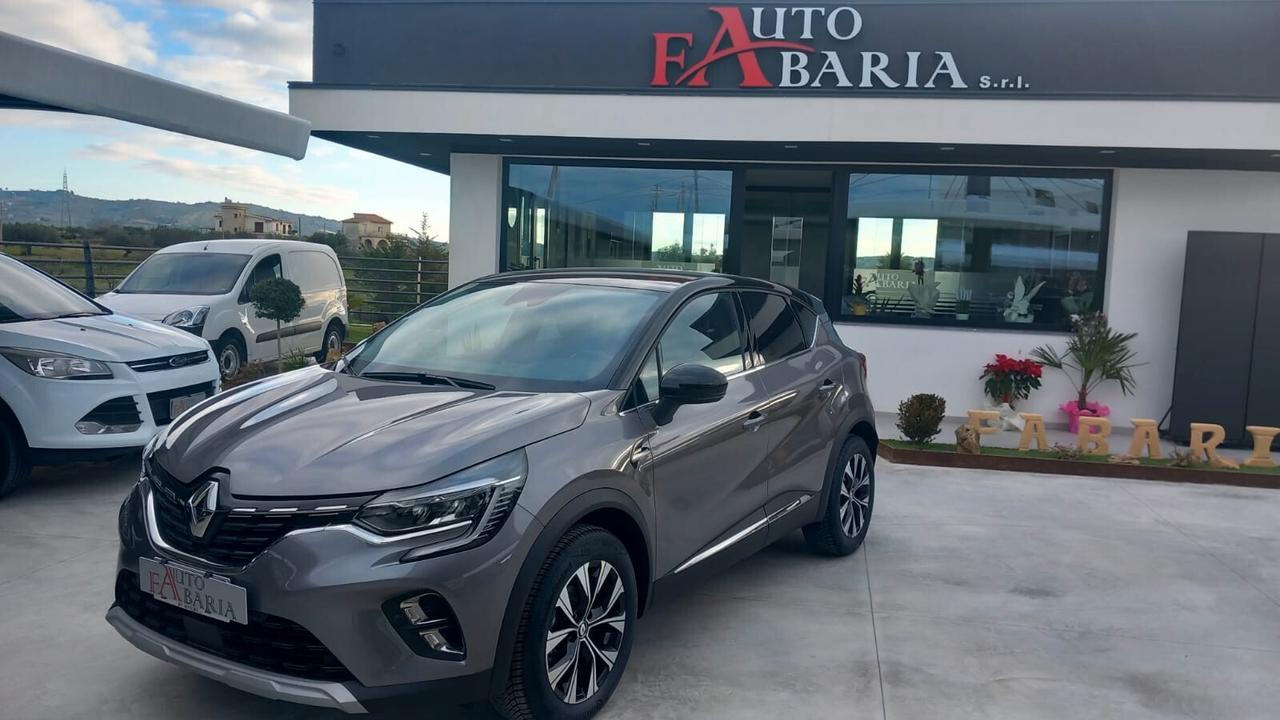 Renault Captur TCe 12V 90 CV Techno