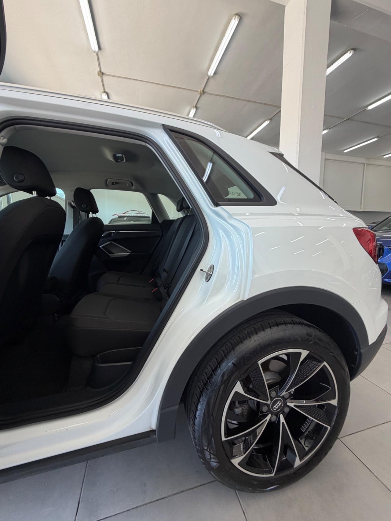 Audi Q3 35 TDI S tronic Advanced FINANZIABILE