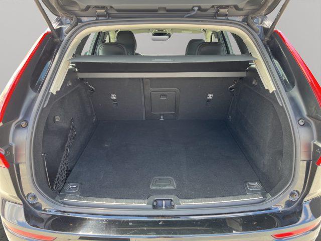 VOLVO XC60 B4 AWD Geartronic C.AUTO