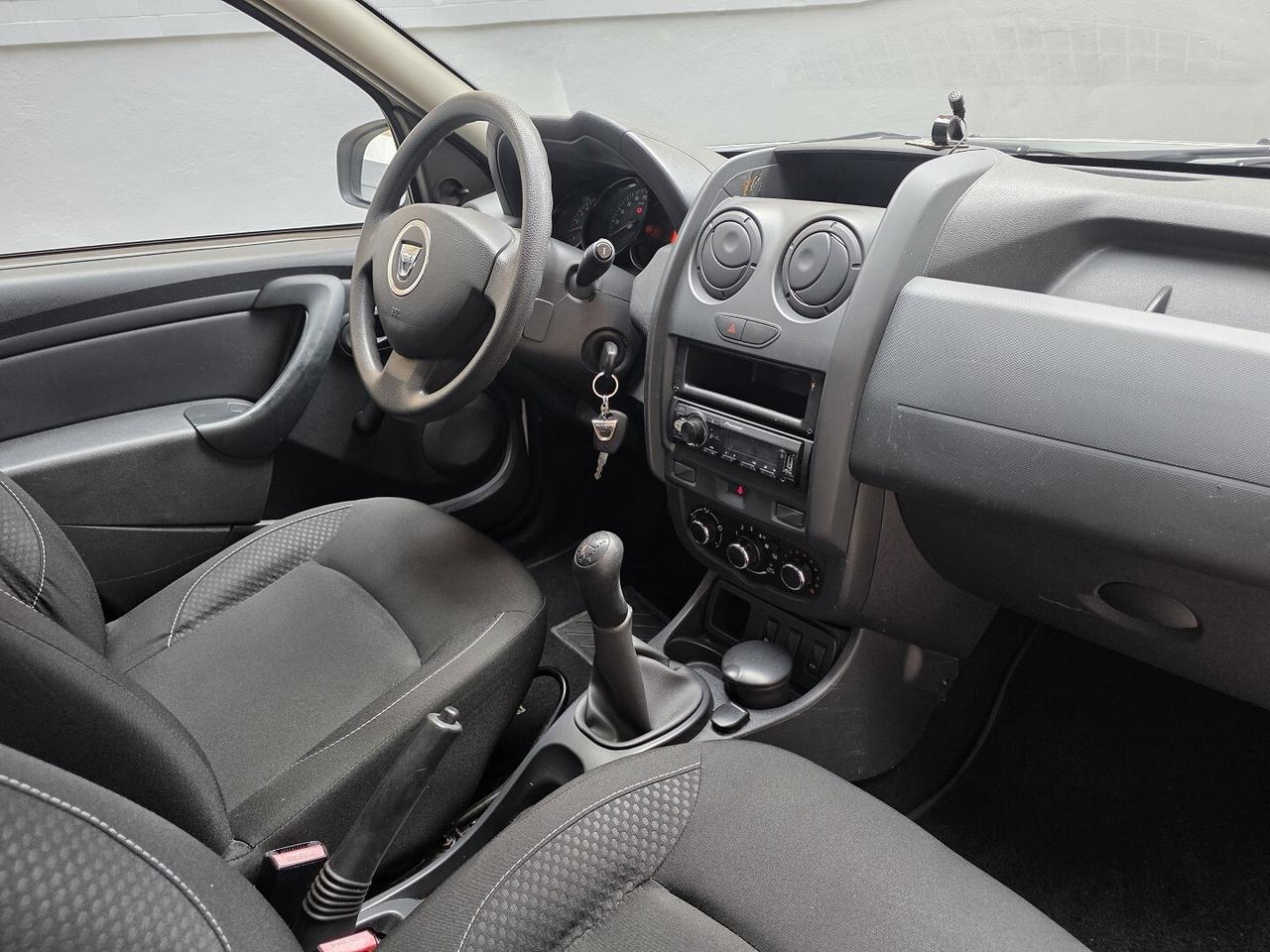 DACIA DUSTER - UNICO PROPRIETARIO - GANCIO TRAINO