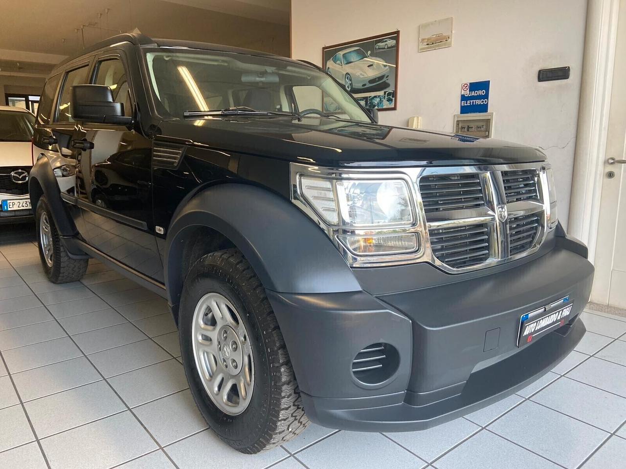 Dodge Nitro 2.8 CRD SXT 4WD