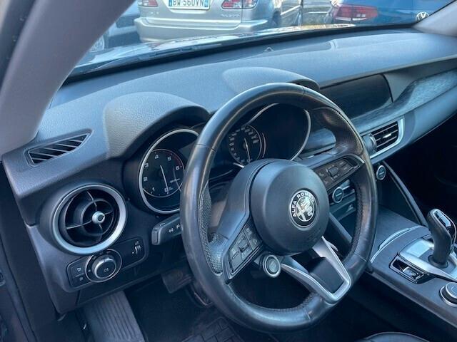 Alfa Romeo Stelvio 2.2 Turbodiesel 160 CV AT8 RWD Business