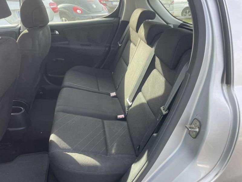 Peugeot 207 1.4 88CV 3p. ONE Line