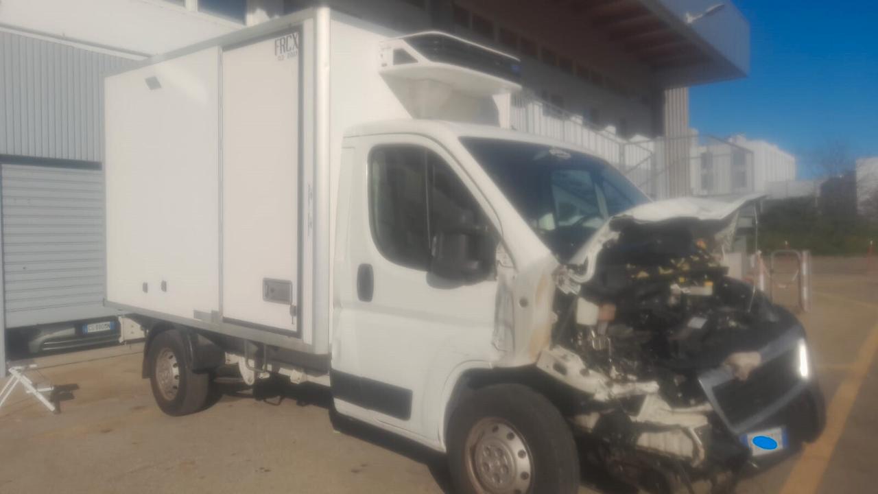 Peugeot Boxer Lambaret frigo sinistrato