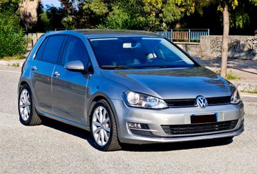 Volkswagen Golf 2.0 TDI DSG 5p. Highline BlueMotion Technology
