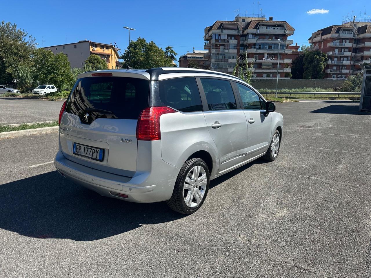 Peugeot 5008 1.6 HDi 115CV Access