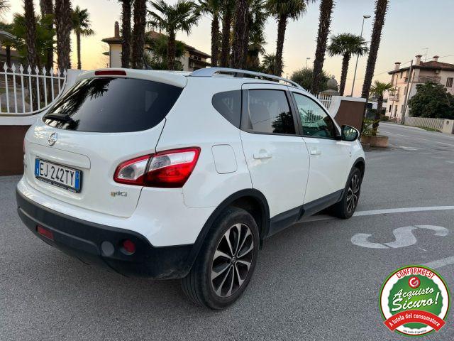 NISSAN Qashqai 2.0 dCi DPF n-tec 4X4 Tetto Navi